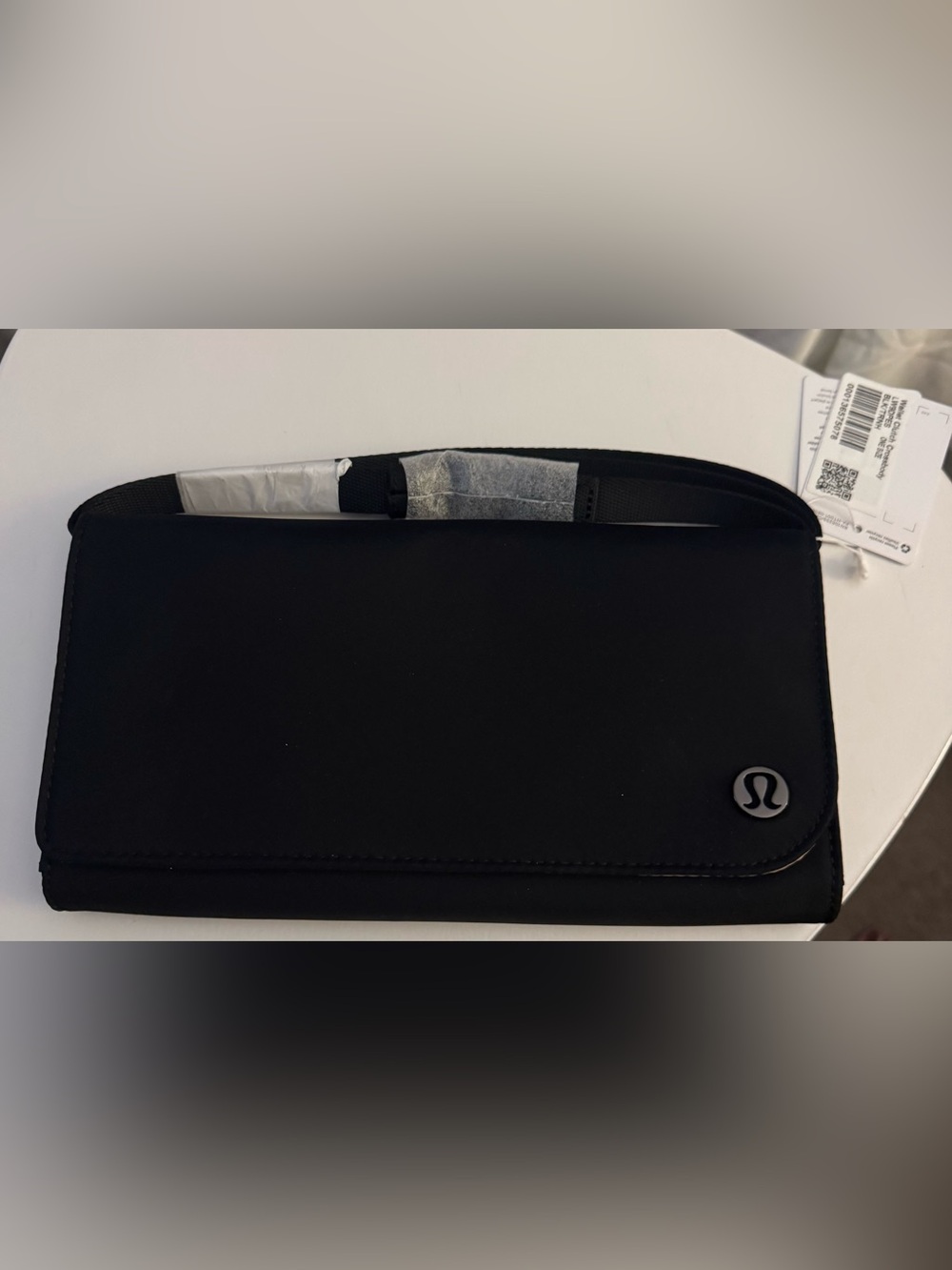 Lululemon Athletica Black Mini Crossbody Wallet Bag NWT